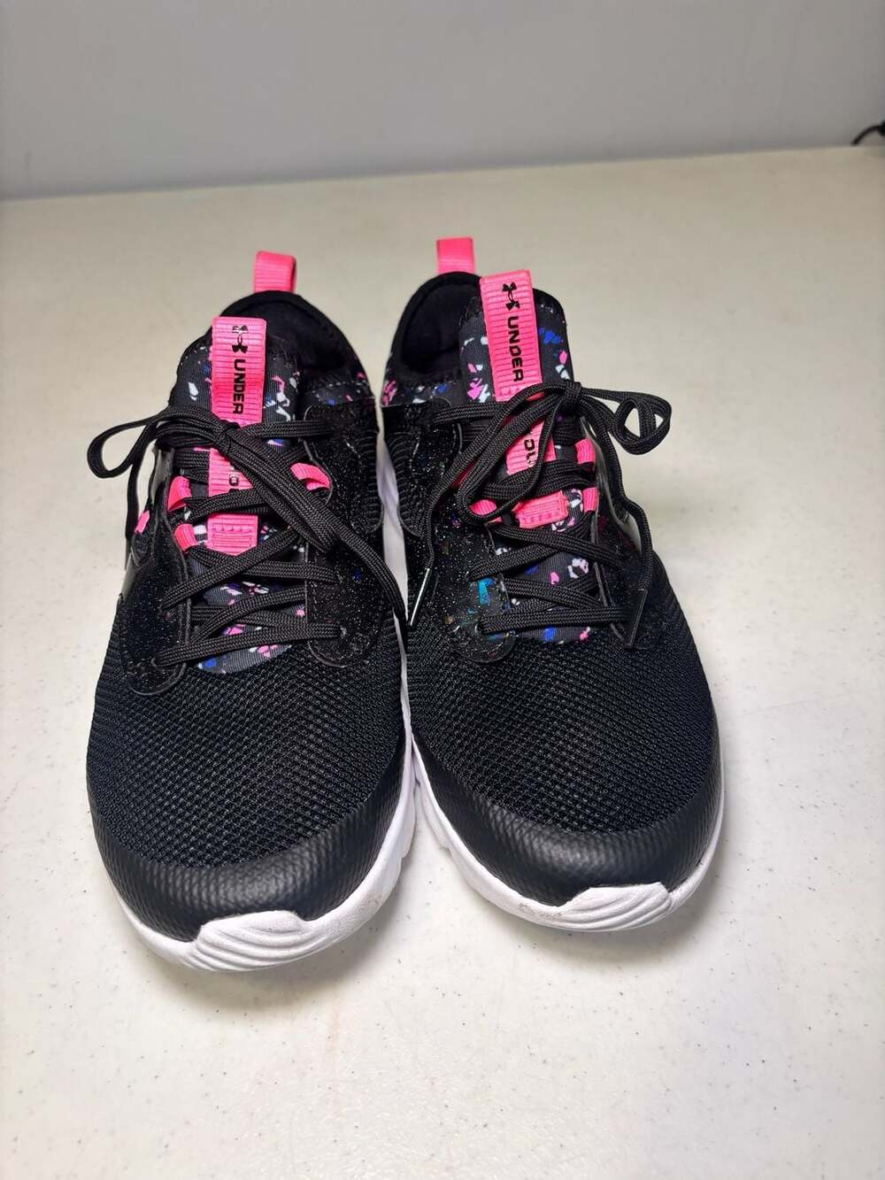 Under Armour Girls Black Pink Running Shoes Size 6.5Y